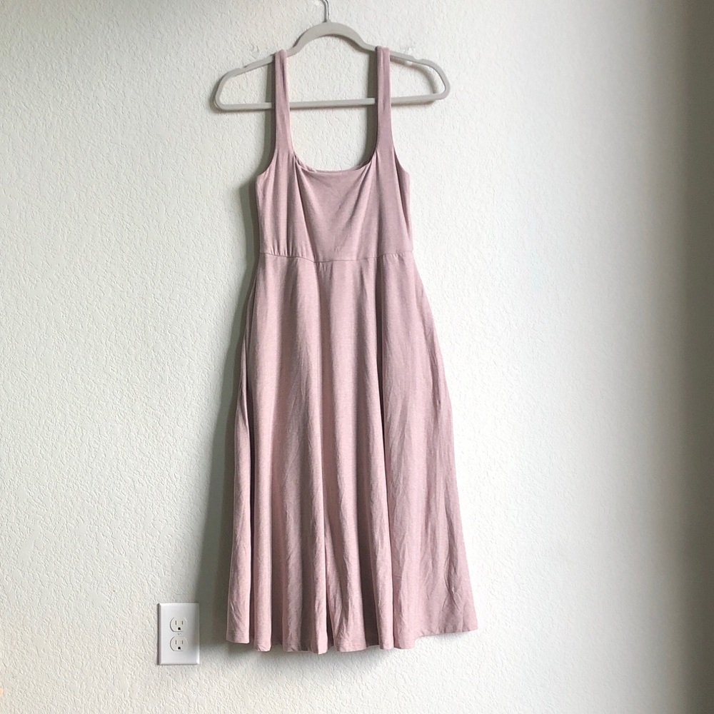 Beyond Yoga Featherweight At The Ready Midi Dress Spacedye Pink Small